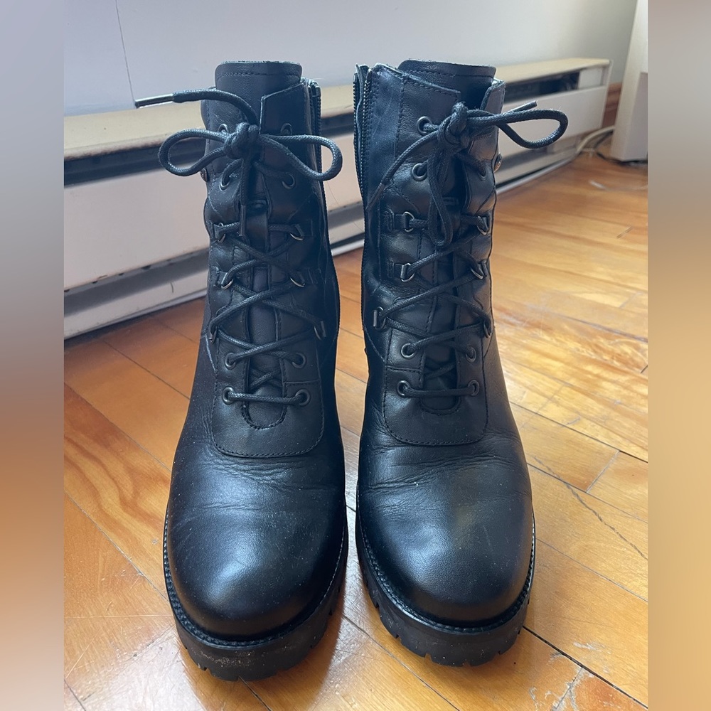 Winter boots